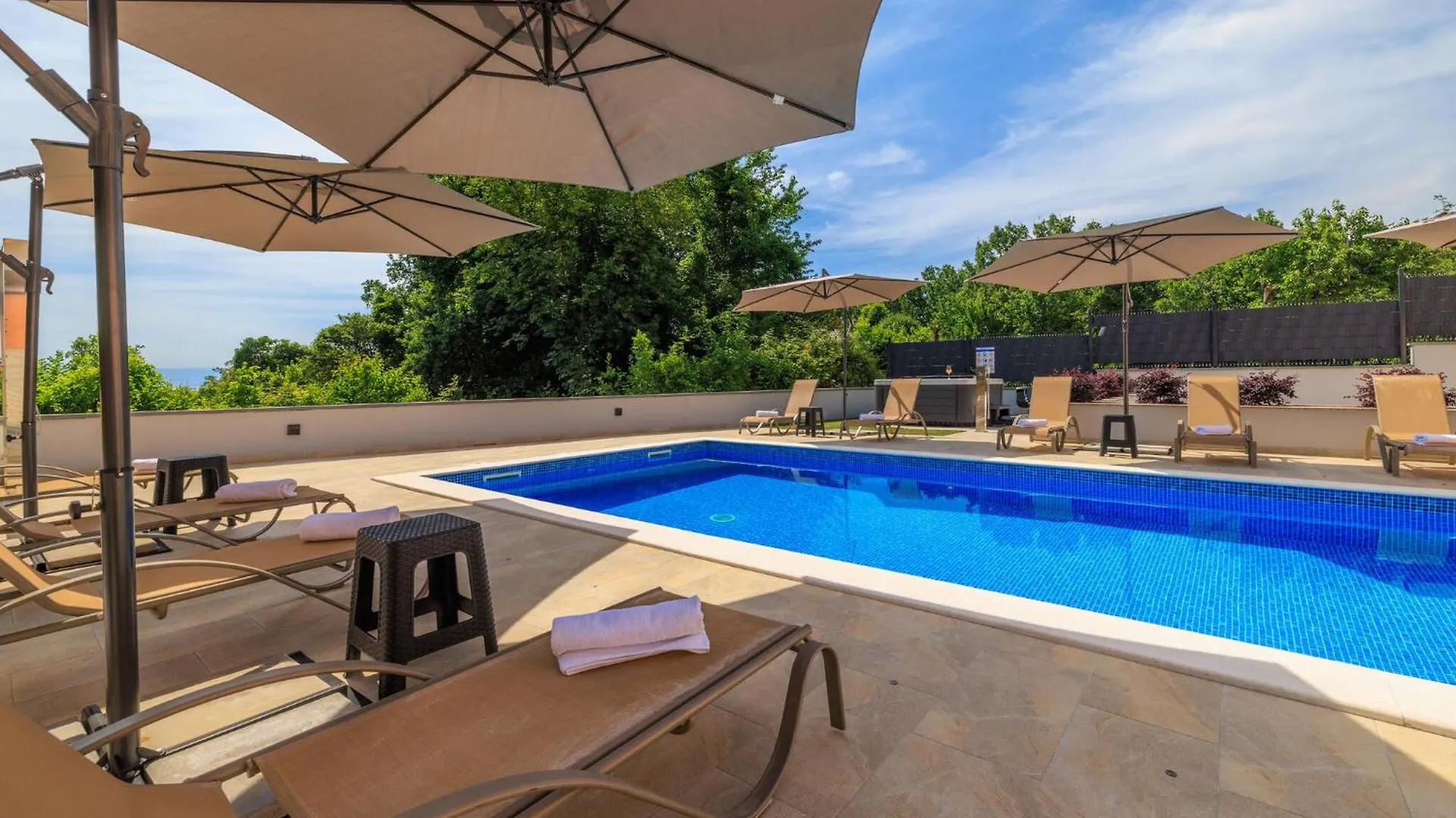 Cozy Apartment In Opric With Wifi Croatia