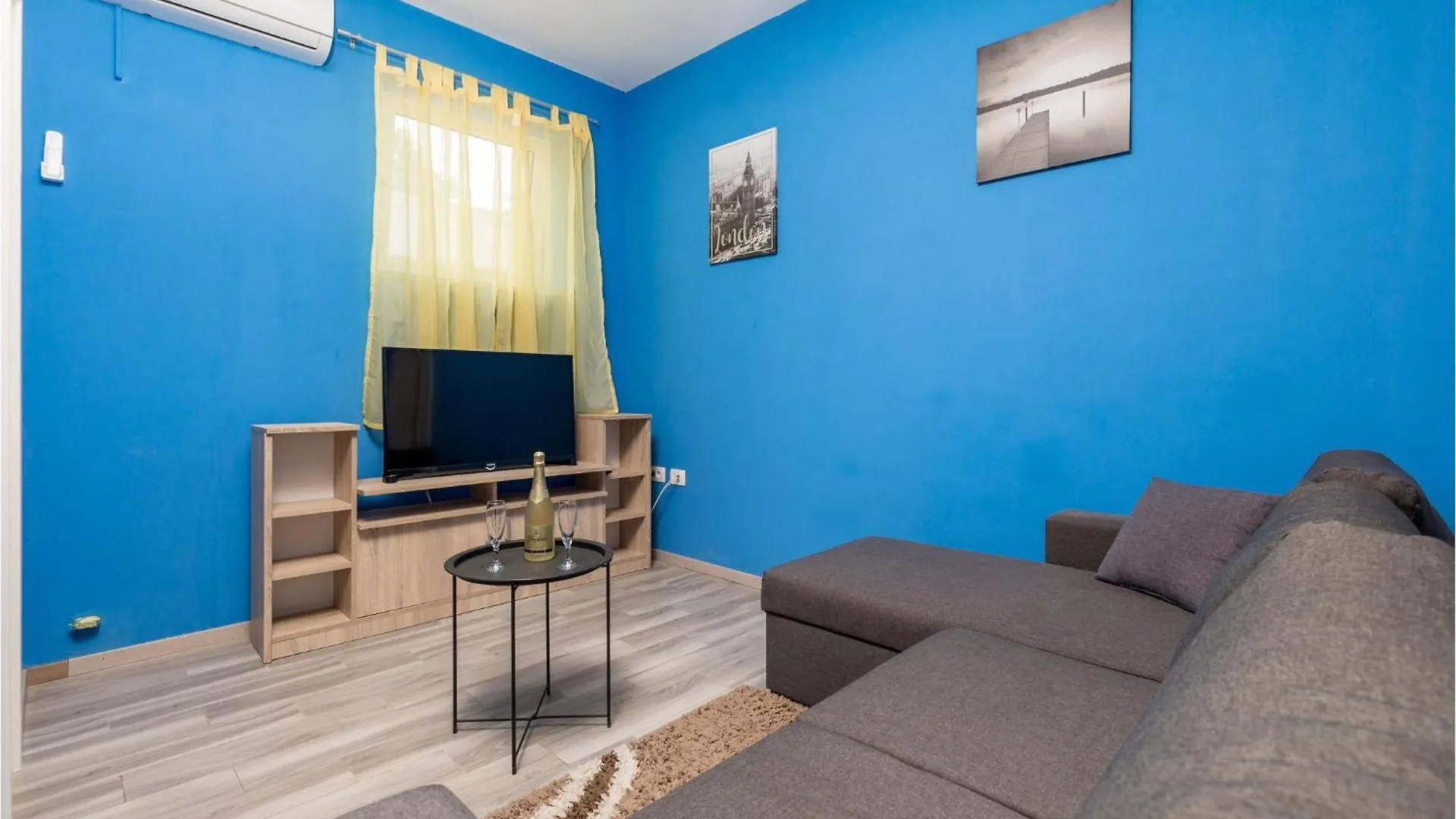 Cozy Apartment In Opric With Wifi 0*,